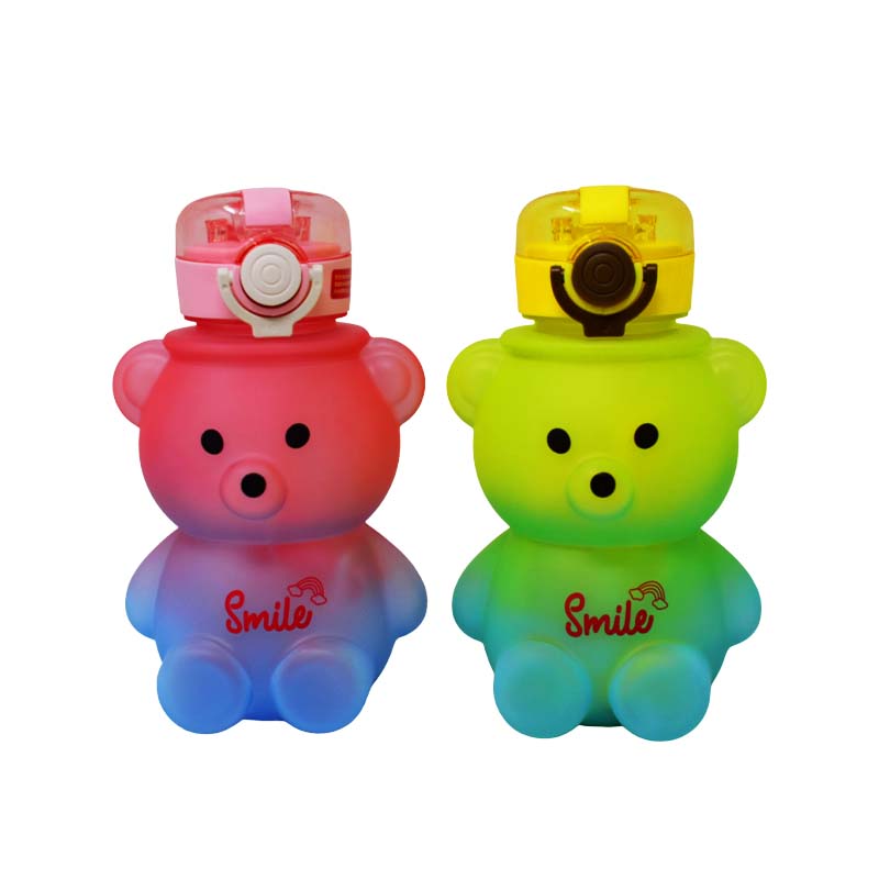 (1 Pcs) Hard Quality Bear Plastic Sipper Bottles - SELLET